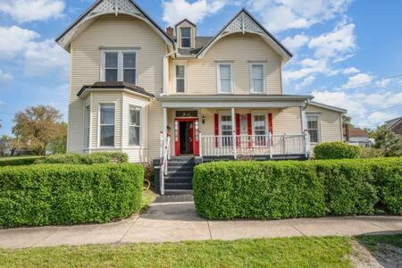 Spacious Upstairs 1Bed- Walking Distance To Beach Outlet Mall Michigan City Ngoại thất bức ảnh