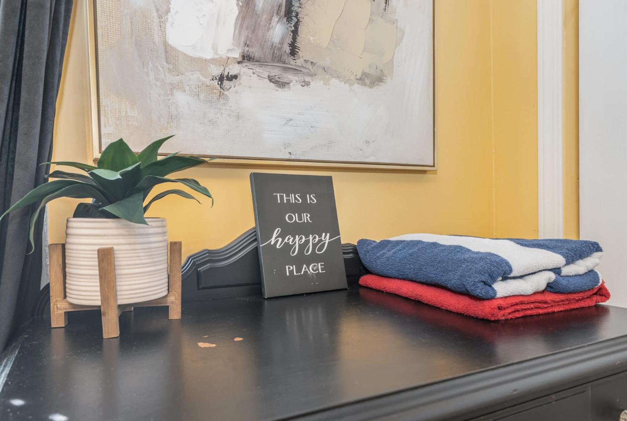 Spacious Upstairs 1Bed- Walking Distance To Beach Outlet Mall Michigan City Ngoại thất bức ảnh