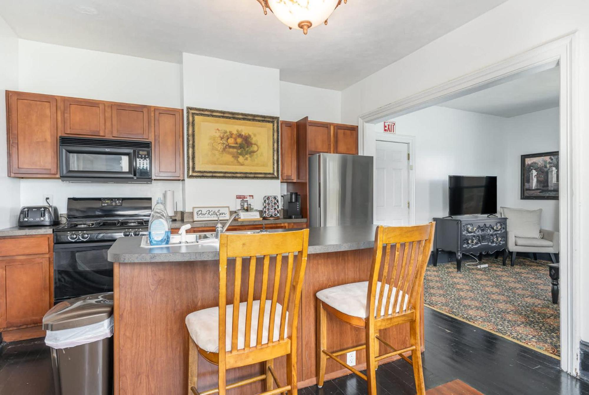 Spacious Upstairs 1Bed- Walking Distance To Beach Outlet Mall Michigan City Ngoại thất bức ảnh
